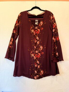 Hint of Mint Maroon Floral Bell Sleeve Dress Small • NWT • Boho Romantic Style